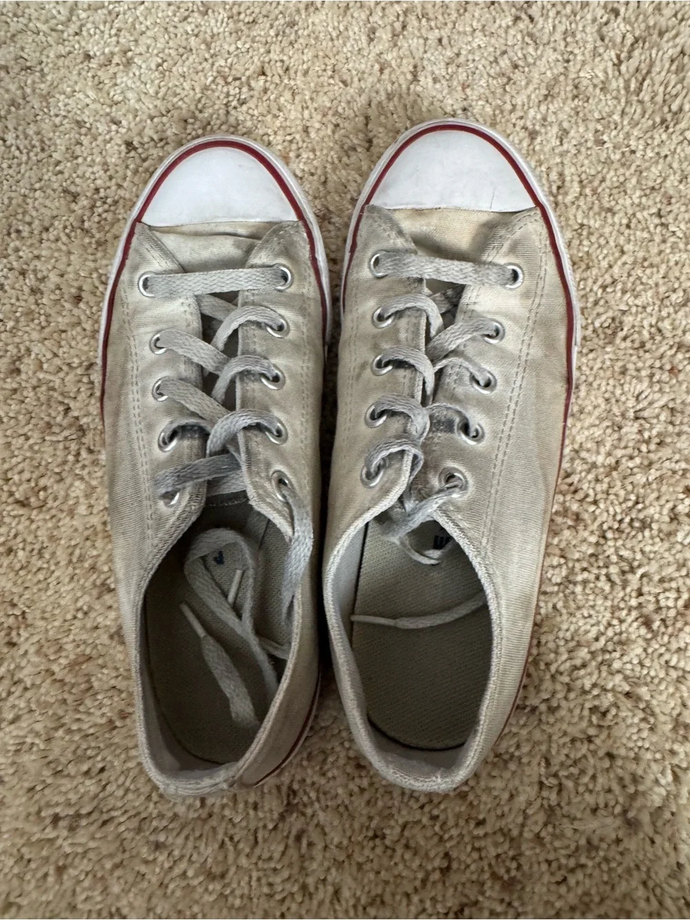 Kids white converse 🤍